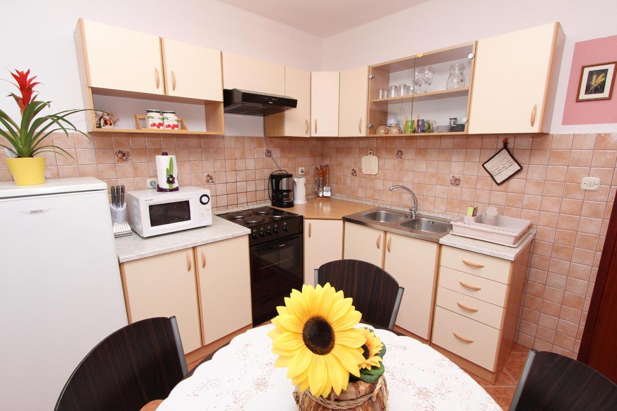 Rooms And Apartment Sanja Rovinj Luaran gambar