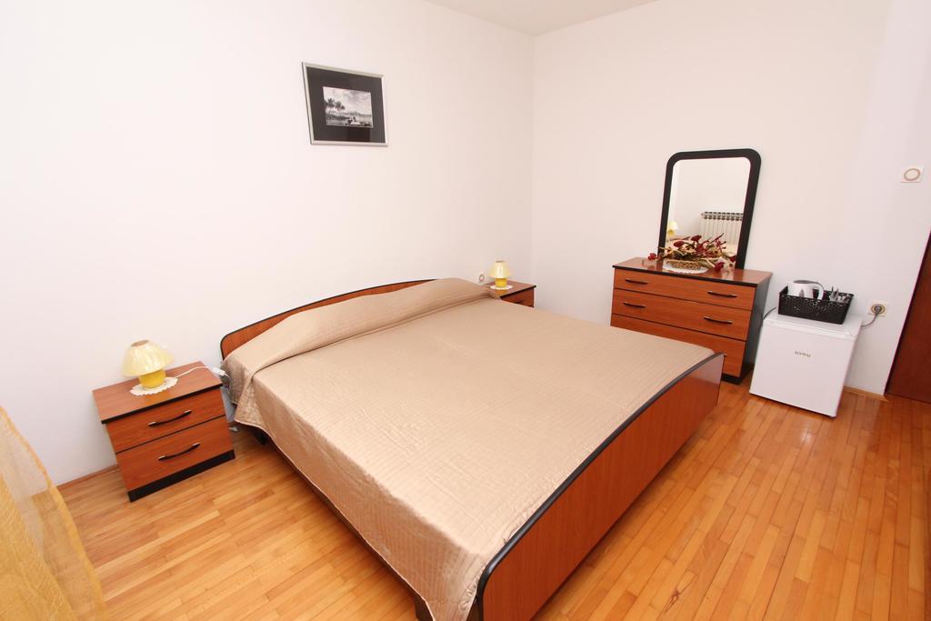 Rooms And Apartment Sanja Rovinj Luaran gambar