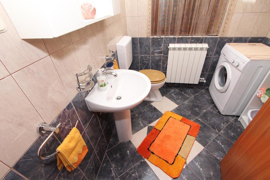 Rooms And Apartment Sanja Rovinj Luaran gambar
